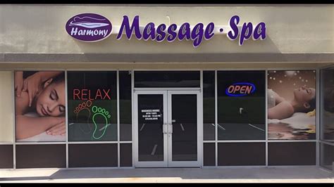 Sexual massage Grand Charmont