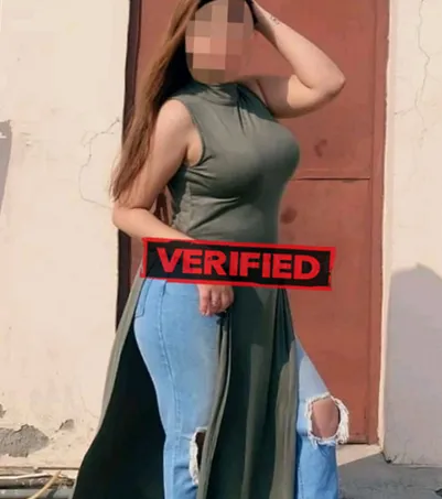 Alexandra blowjob Prostitute Mubarak al Kabir